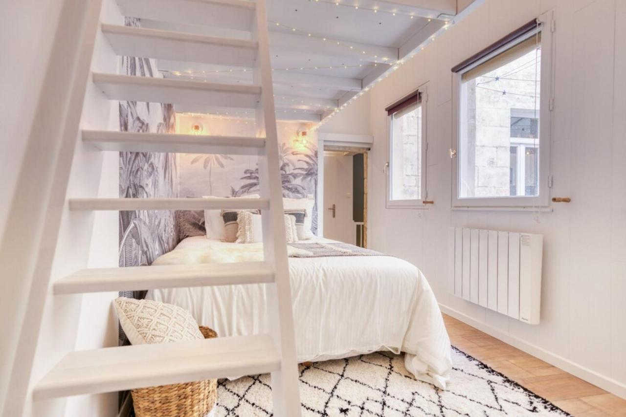 Le Fleuriau Apartment ลาโรแชล ภายนอก รูปภาพ