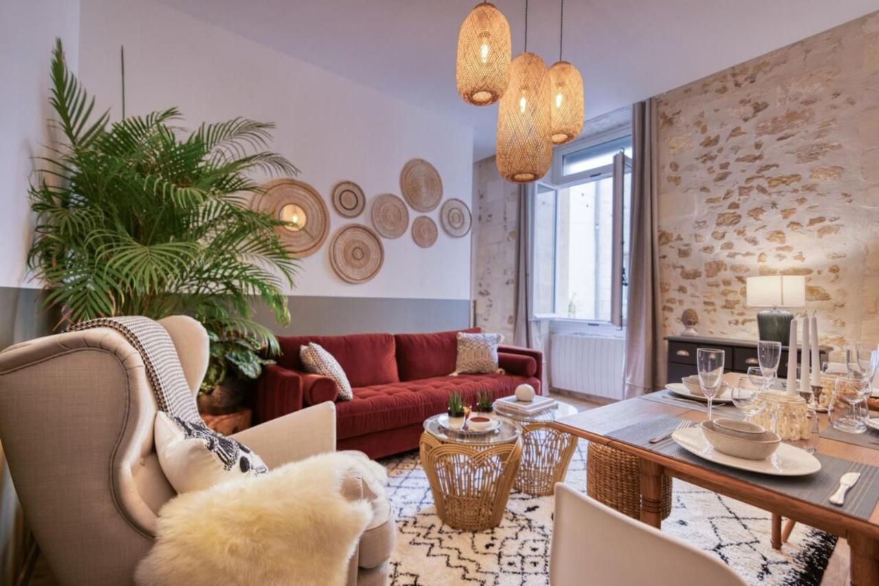 Le Fleuriau Apartment ลาโรแชล ภายนอก รูปภาพ